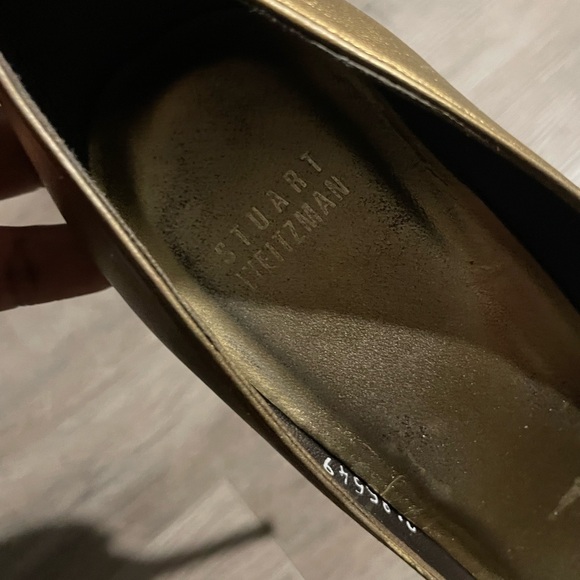 Stuart Weitzman authentic gold heels 7 / 7.5 - Picture 5 of 5